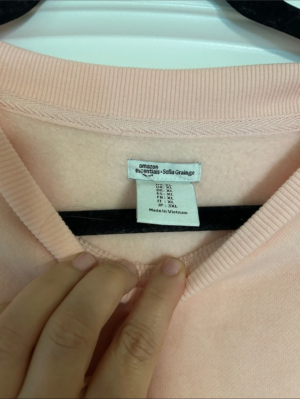 Amazon Essentials x Sofia Grainge Light Pink Crewneck Sweatshirt and Pant Set